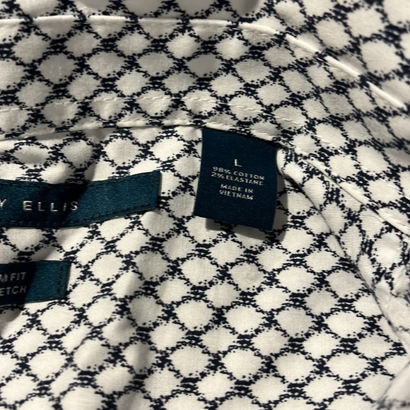 Perry Ellis mans shirt - Picture 7 of 8